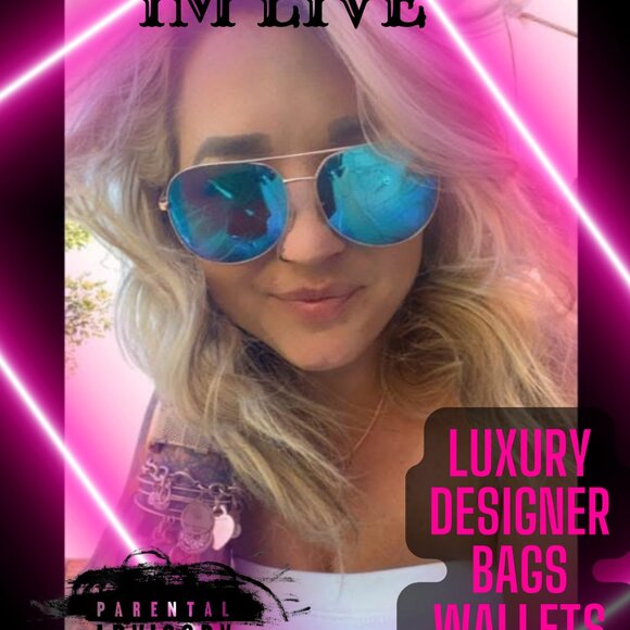RATCHED Handbags - 💣💣IM LIVE!! Share Show 💣💣